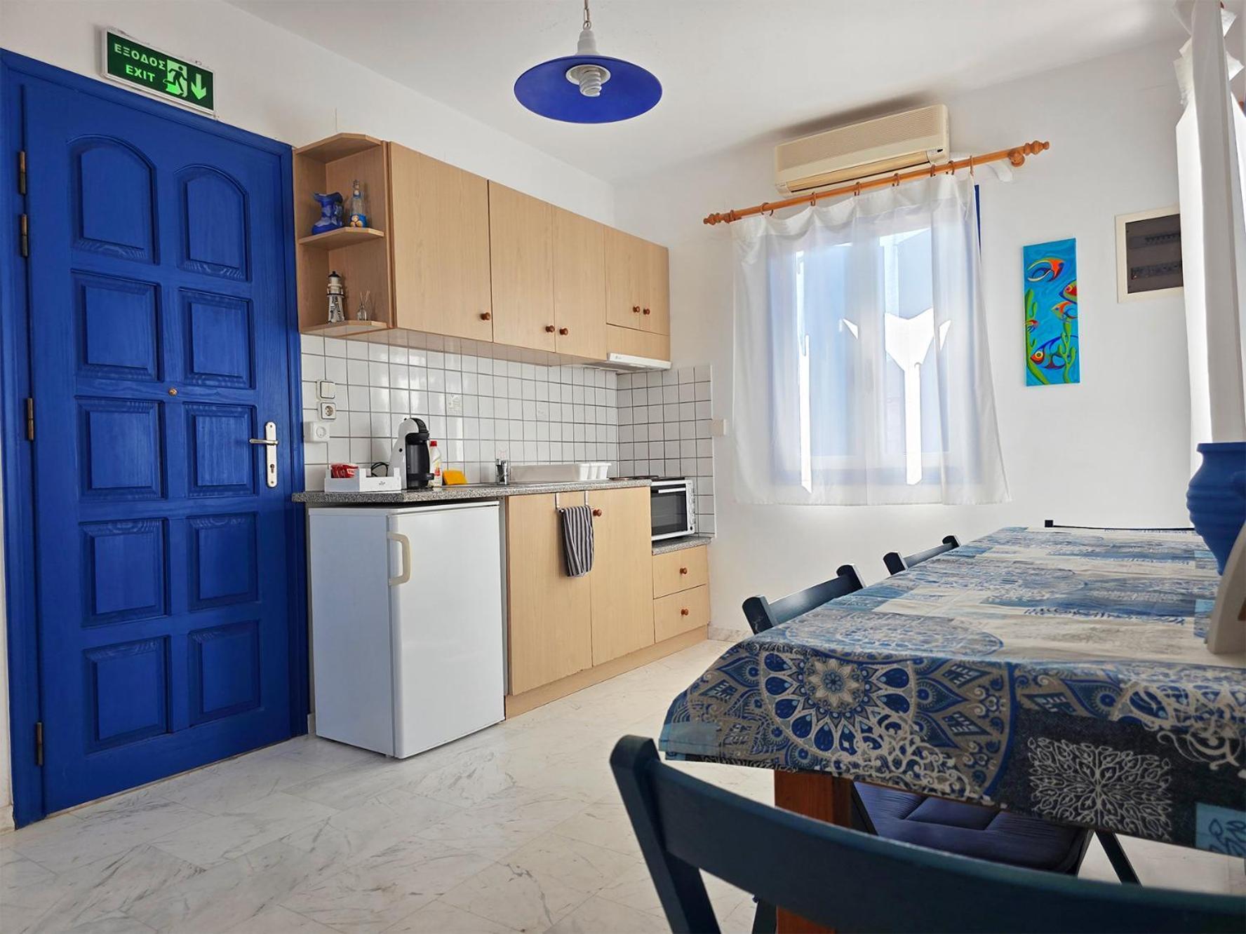 Villa Dolphin Azolimnos Syros Exterior photo